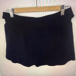 ARITZIA TALULA Women Berklee Lined Wool Blend Black Skort Skirt Size 2